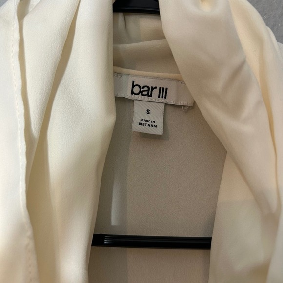 Bar III Tie-Neck Sheer Blouse Long Sleeve Flowy Elegant Top Size XXS NWT - Picture 6 of 7